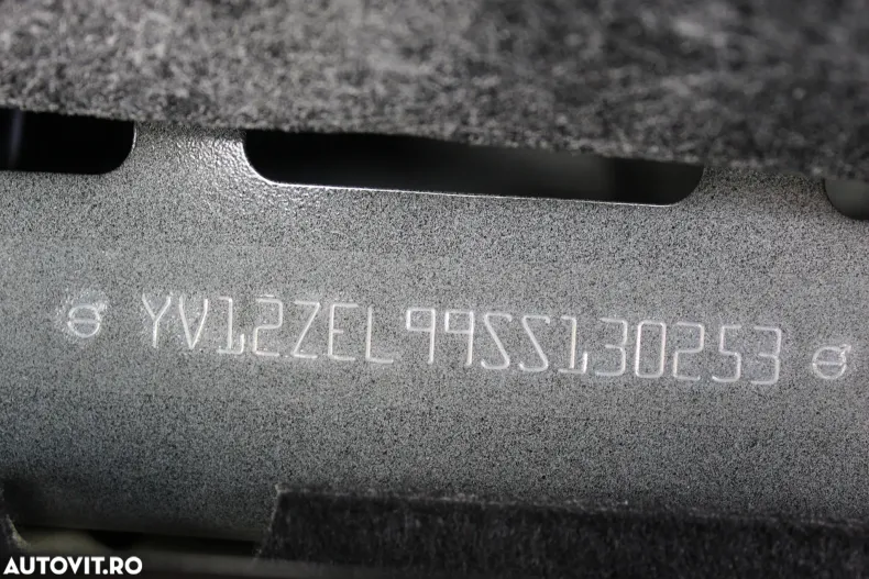 Volvo EX30 din 2024 cu 500 km - oferta VOL187034 - foto 29