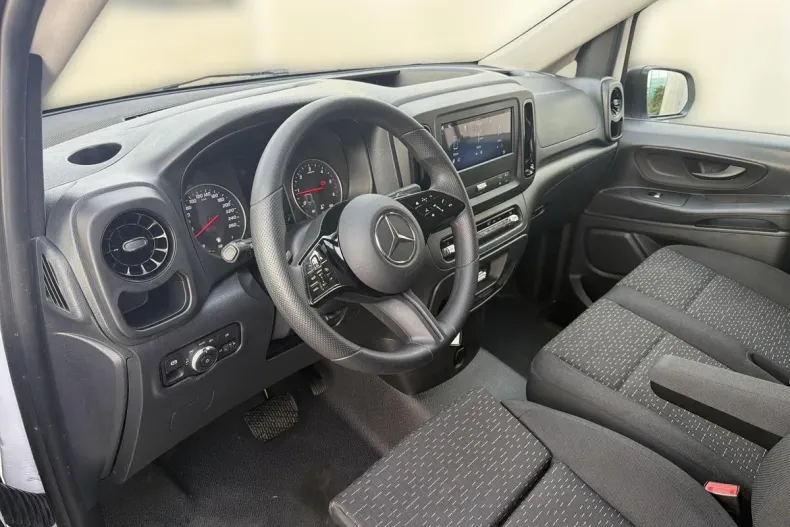 Mercedes-Benz Vito din 2025 cu 23.528 km - oferta MER187038 - foto 9