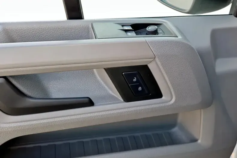 Volkswagen Crafter din 2023 cu 55.282 km - oferta VOL187048 - foto 14