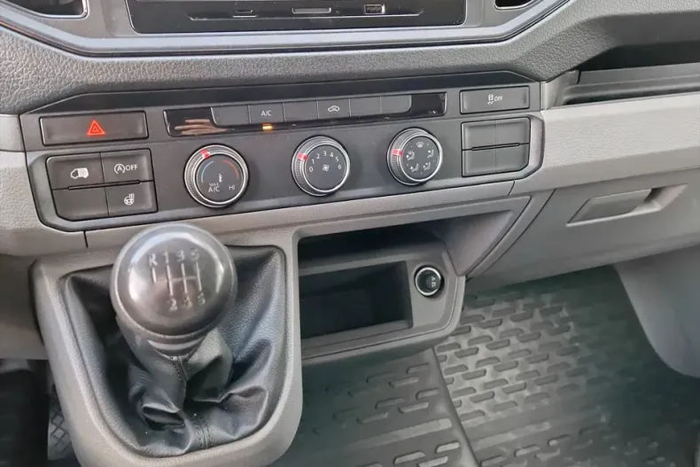 Volkswagen Crafter din 2023 cu 55.282 km - oferta VOL187048 - foto 20