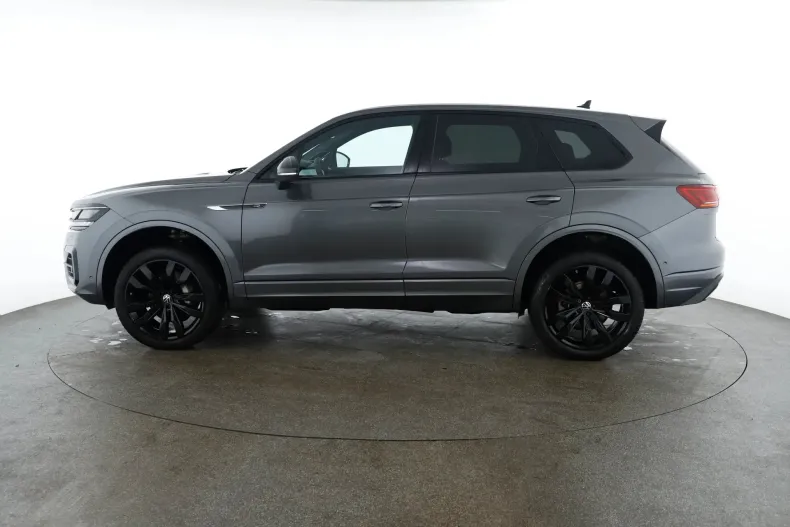 Volkswagen Touareg din 2022 cu 65.925 km - oferta VOL187050 - foto 2