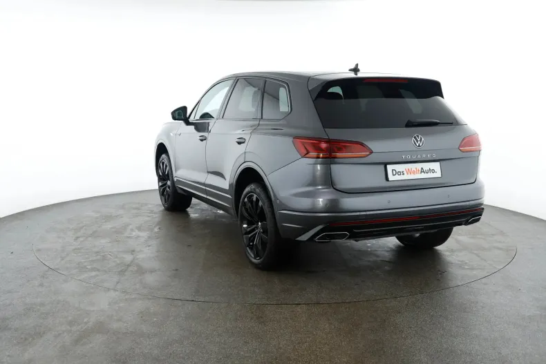 Volkswagen Touareg din 2022 cu 65.925 km - oferta VOL187050 - foto 3