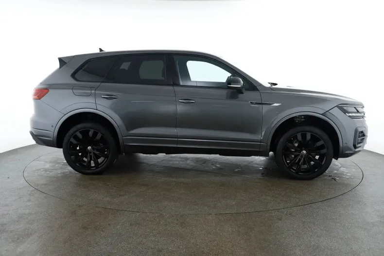 Volkswagen Touareg din 2022 cu 65.925 km - oferta VOL187050 - foto 6