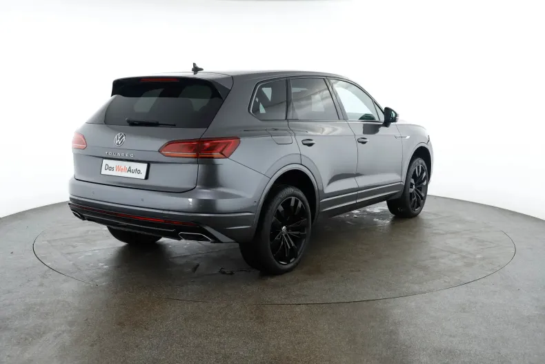 Volkswagen Touareg din 2022 cu 65.925 km - oferta VOL187050 - foto 7