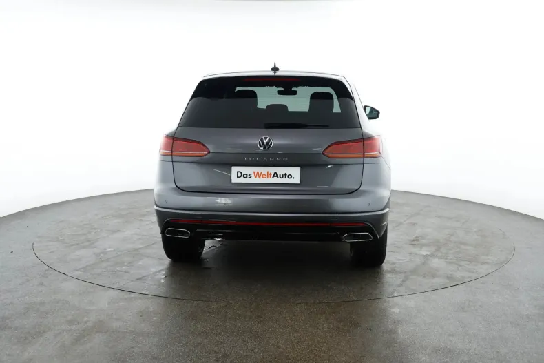 Volkswagen Touareg din 2022 cu 65.925 km - oferta VOL187050 - foto 8