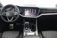 Volkswagen Touareg din 2022 cu 65.925 km - oferta VOL187050 - foto 11