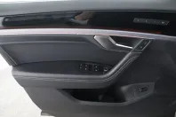 Volkswagen Touareg din 2022 cu 65.925 km - oferta VOL187050 - foto 23