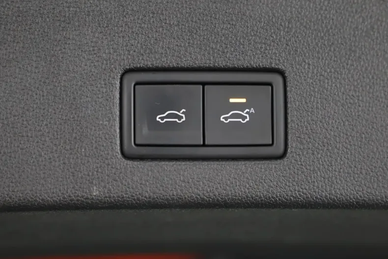 Volkswagen Touareg din 2022 cu 65.925 km - oferta VOL187050 - foto 26