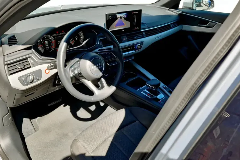 Audi A4 din 2021 cu 66.059 km - oferta AUD187053 - foto 16