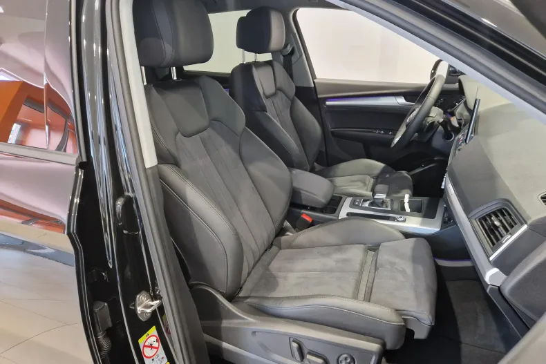 Audi Q5 din 2023 cu 12.729 km - oferta AUD187062 - foto 13