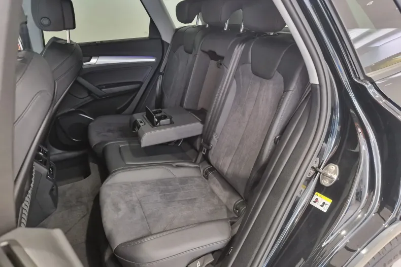 Audi Q5 din 2023 cu 12.729 km - oferta AUD187062 - foto 14