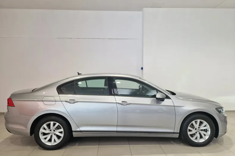 Volkswagen Passat din 2020 cu 45.887 km - oferta VOL187065 - foto 6