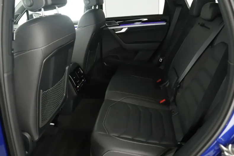 Volkswagen Touareg din 2021 cu 54.585 km - oferta VOL187066 - foto 12