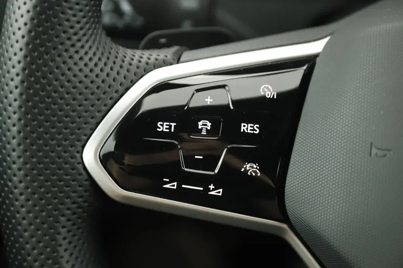 Volkswagen Arteon din 2022 cu 10.068 km - oferta VOL187067 - foto 20