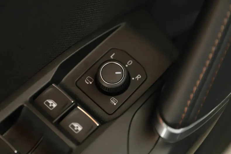 Cupra Formentor din 2021 cu 44.233 km - oferta CUP187073 - foto 25