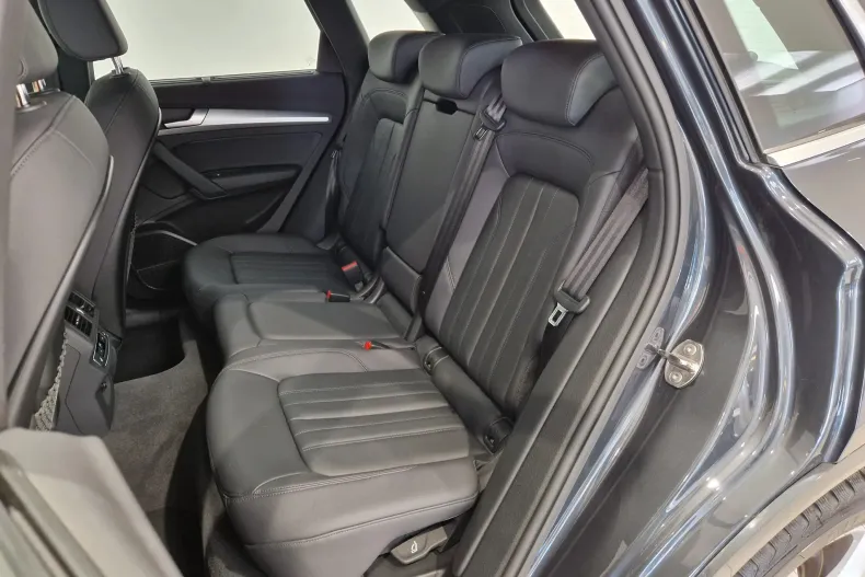 Audi Q5 din 2024 cu 9.135 km - oferta AUD187079 - foto 14