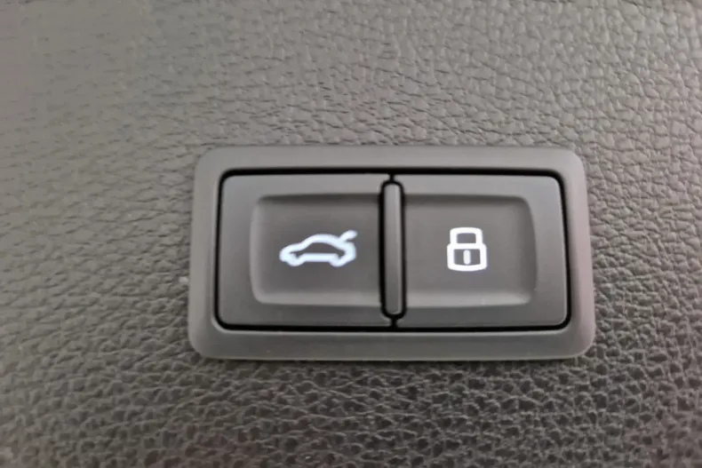 Audi Q5 din 2024 cu 9.135 km - oferta AUD187079 - foto 33