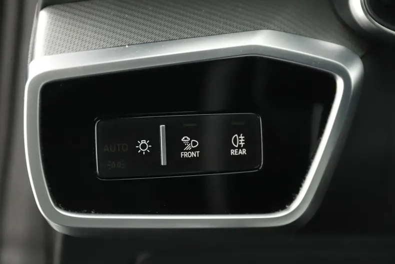 Audi A6 din 2021 cu 51.632 km - oferta AUD187080 - foto 24