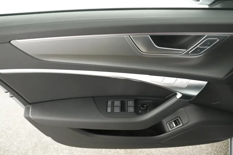 Audi A6 din 2021 cu 51.632 km - oferta AUD187080 - foto 25