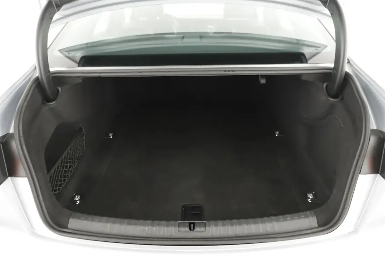 Audi A6 din 2021 cu 51.632 km - oferta AUD187080 - foto 28