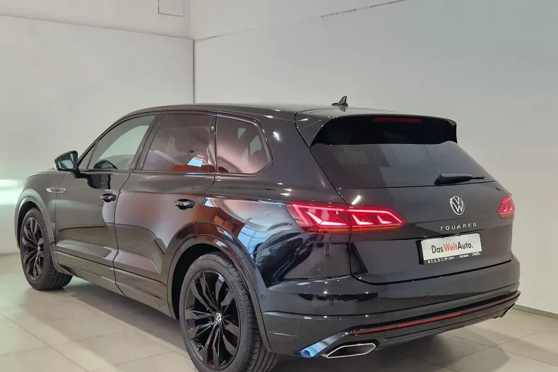 Volkswagen Touareg din 2022 cu 81.727 km - oferta VOL187081 - foto 3