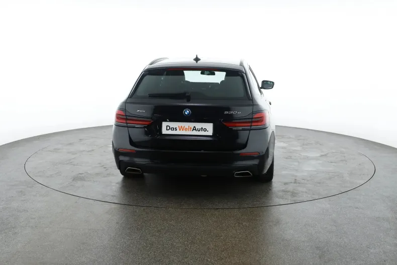 BMW Seria 5 din 2022 cu 100.688 km - oferta BMW187086 - foto 8