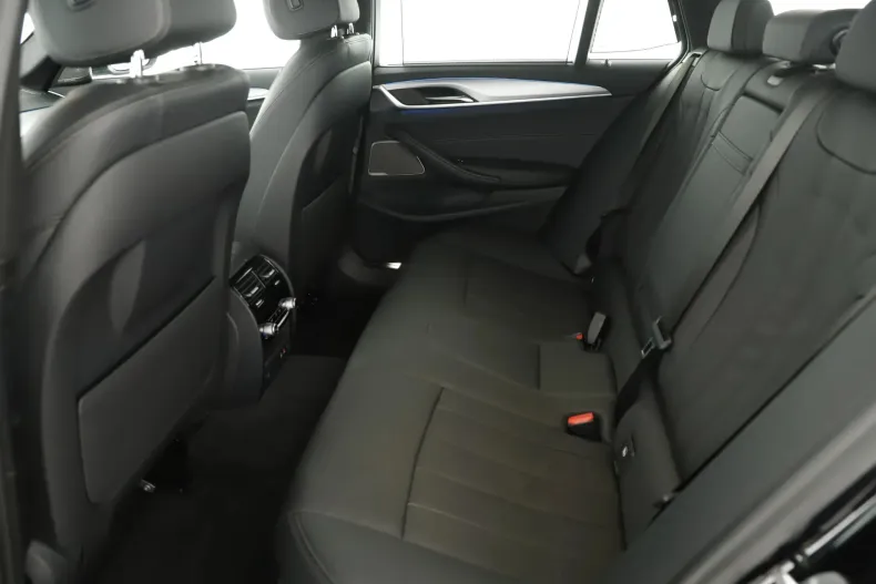 BMW Seria 5 din 2022 cu 100.688 km - oferta BMW187086 - foto 13