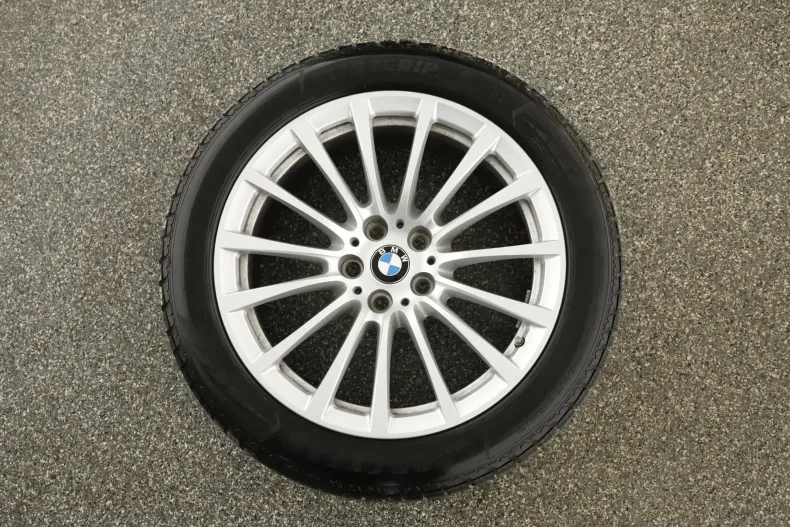 BMW Seria 5 din 2022 cu 100.688 km - oferta BMW187086 - foto 31