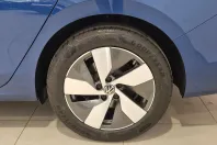 Volkswagen Passat din 2024 cu 10.848 km - oferta VOL187087 - foto 10