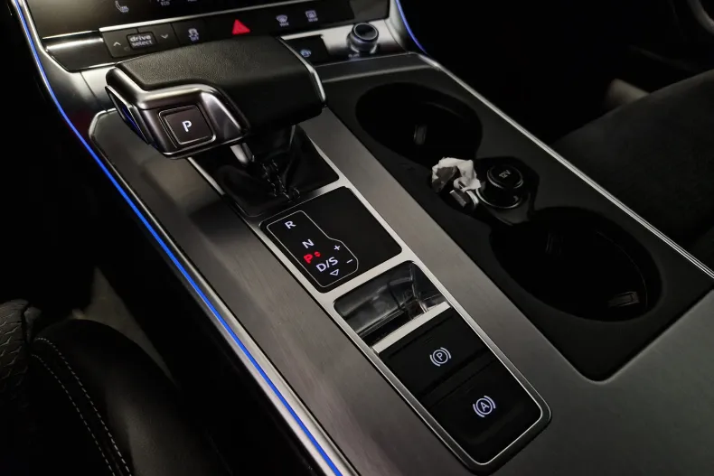 Audi A6 din 2023 cu 43.650 km - oferta AUD187088 - foto 30