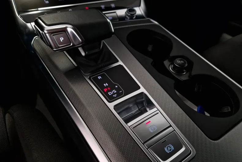 Audi A6 din 2020 cu 63.559 km - oferta AUD187092 - foto 28