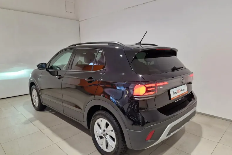Volkswagen T-Cross din 2024 cu 6.945 km - oferta VOL187093 - foto 3