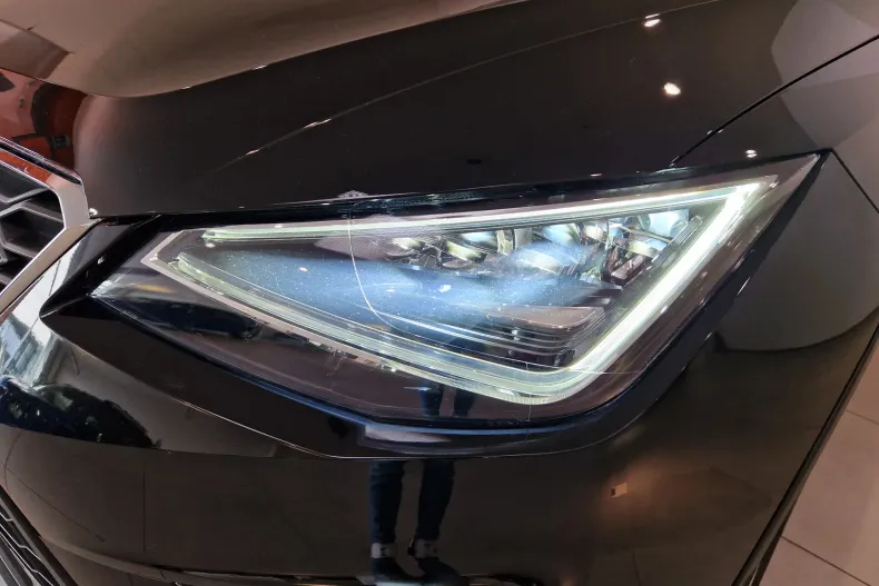 Seat Arona din 2021 cu 17.977 km - oferta SEA187094 - foto 9