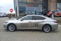 Lexus Seria ES din 2025 cu 2.476 km - oferta LEX187095 - foto 4