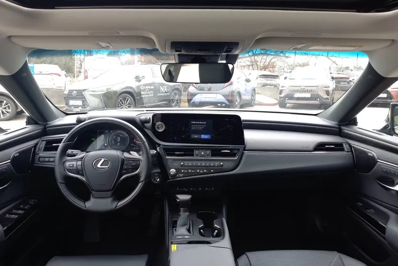 Lexus Seria ES din 2025 cu 2.476 km - oferta LEX187095 - foto 18