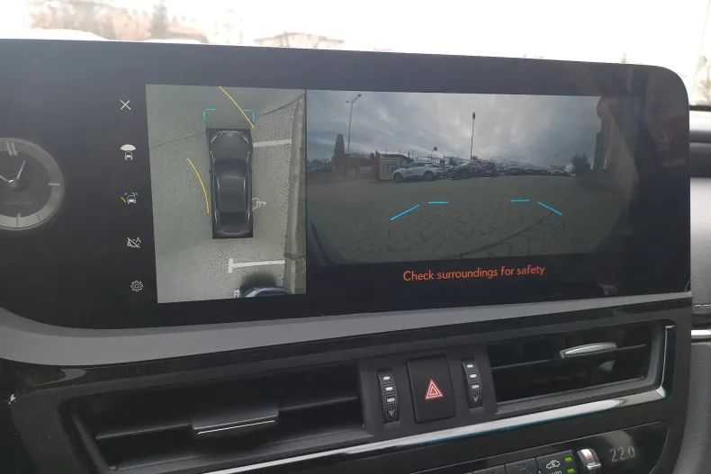 Lexus Seria ES din 2025 cu 2.476 km - oferta LEX187095 - foto 32