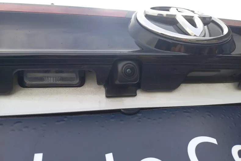 Toyota Yaris Cross din 2024 cu 8.631 km - oferta TOY187096 - foto 11