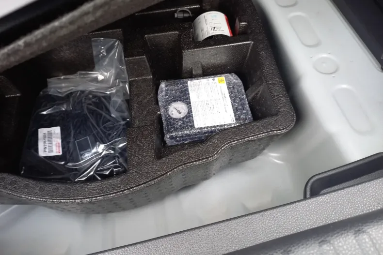 Toyota Yaris Cross din 2024 cu 8.631 km - oferta TOY187096 - foto 12