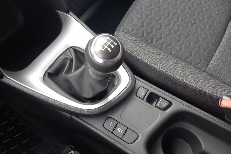 Toyota Yaris Cross din 2024 cu 8.631 km - oferta TOY187096 - foto 24