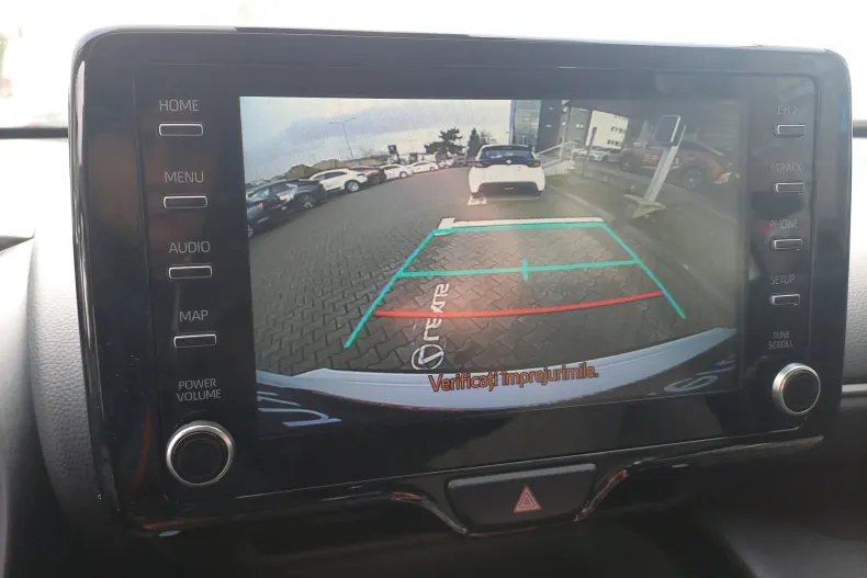 Toyota Yaris Cross din 2024 cu 8.631 km - oferta TOY187096 - foto 28