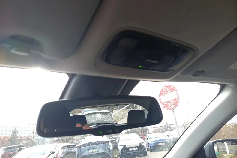 Toyota Yaris Cross din 2024 cu 8.631 km - oferta TOY187096 - foto 29