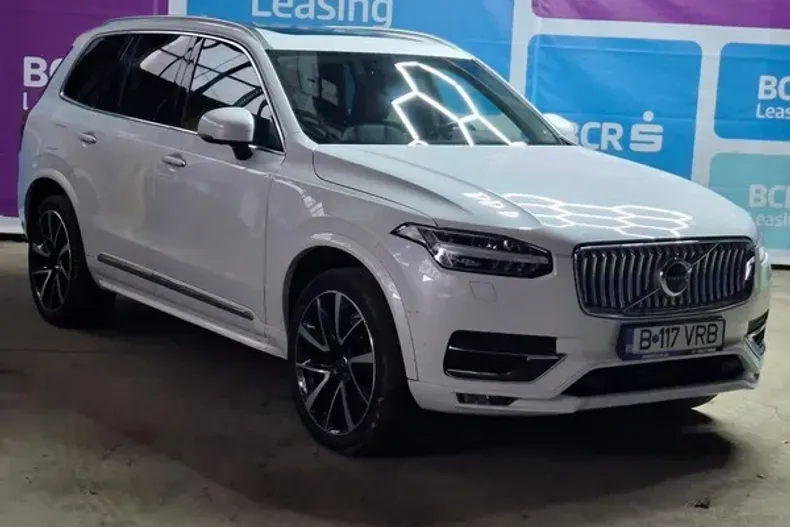 Volvo XC90 din 2021 cu 112.133 km - oferta VOL187100 - foto 3
