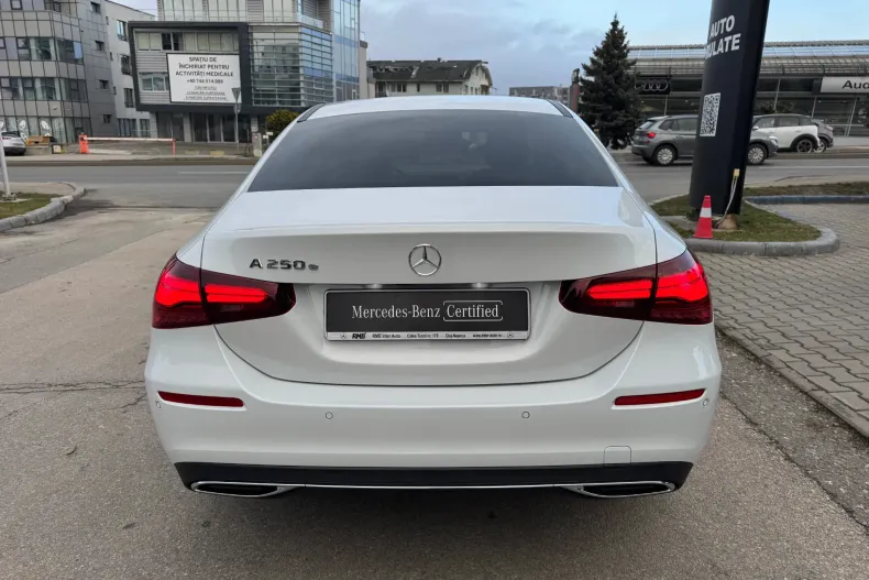 Mercedes-Benz A 250 (Clasa A) din 2024 cu 16.600 km - oferta MER187102 - foto 16