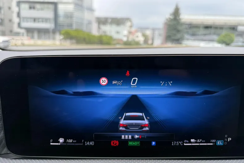 Mercedes-Benz A 250 (Clasa A) din 2024 cu 16.600 km - oferta MER187102 - foto 20