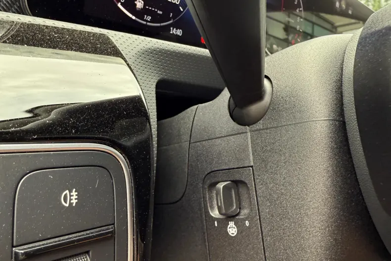 Mercedes-Benz A 250 (Clasa A) din 2024 cu 16.600 km - oferta MER187102 - foto 27