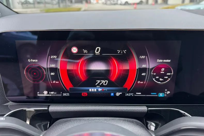 Mercedes-Benz GLA din 2025 cu 8.681 km - oferta MER187103 - foto 19