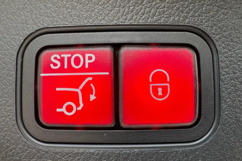 Mercedes-Benz GLA din 2025 cu 8.681 km - oferta MER187103 - foto 29