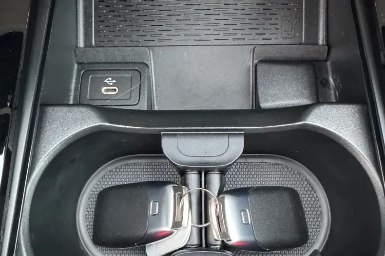 Mercedes-Benz GLA din 2025 cu 8.681 km - oferta MER187103 - foto 31