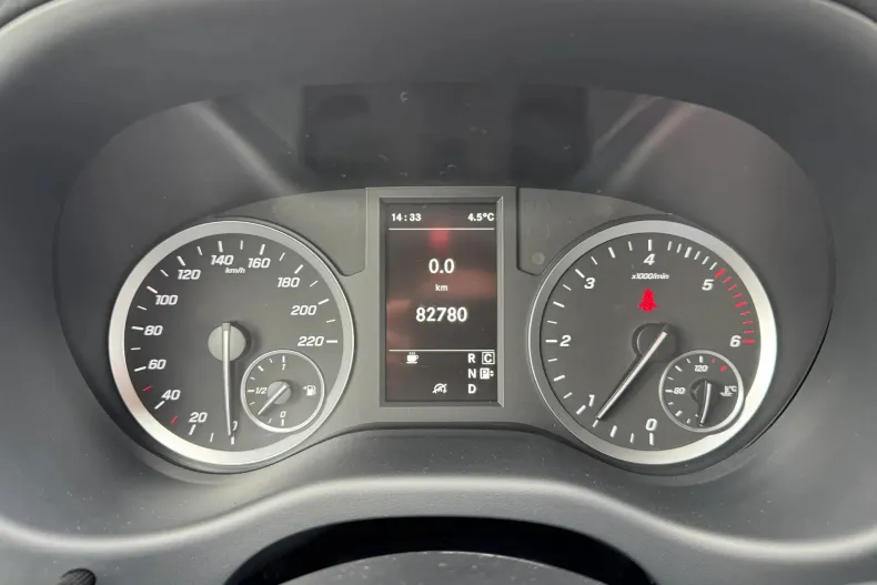 Mercedes-Benz Vito din 2022 cu 82.780 km - oferta MER187104 - foto 25