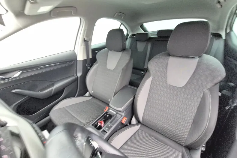 Skoda Octavia din 2022 cu 51.868 km - oferta SKO187106 - foto 10